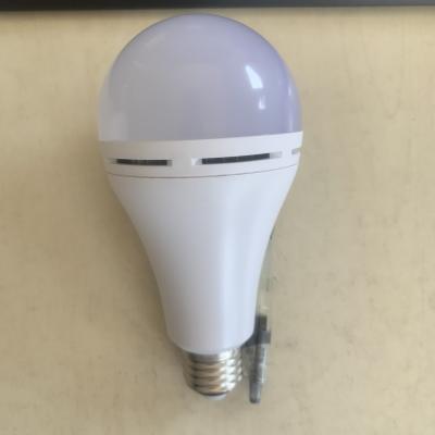 China 7w 9w 12w 15w wiederaufladbare Batterie LED-Notlicht E27 Glühbirne für 110-265v zu verkaufen