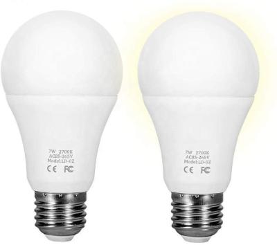 China Pakistan A60 7w9w12w15w LED-Glühlampe E27 Glühbirne mit und IC-Stromtreiber zu verkaufen