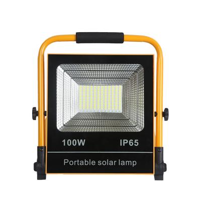 China Outdoor Solar Flood Project Light with 6-12h Working Time and Cool White Light for sale