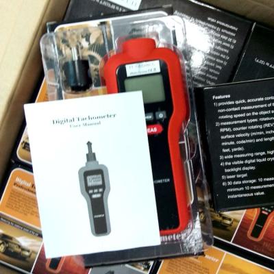 China Widely used portable contact or hti HT-522 non-contact digital tachometer HT-522 for sale