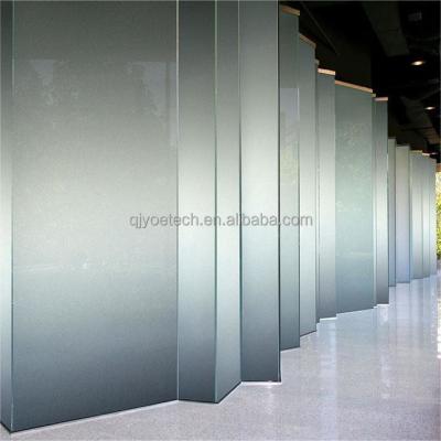 China QJY20240308-01 Edge Frosted Glass for Hotel Shower Enclosure Partition Processing for sale