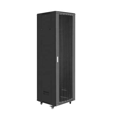 China Network Cabling 19 Inch 47U Network Mesh Door Floor 800*800mm Server Cabinet Equipment for sale