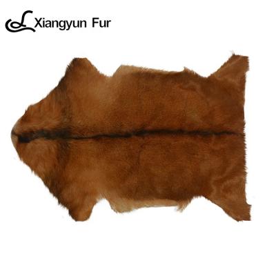 China Soft Plush Fur Blankets Washable Alfombras De Piel Comfortable Living Room Carpet Genuine Natural Goat Fur Blanket for sale