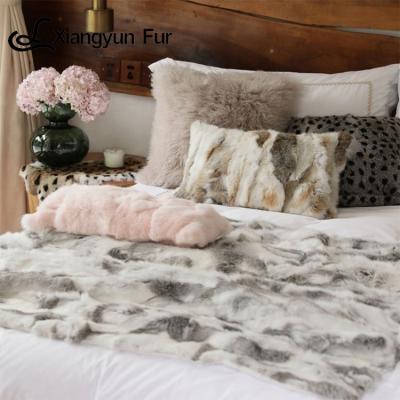 China New Design Manta De Piel Luxury Home Decoration Fashion Plush Rabbit Fur Blanket Square Anti-static Soft Thick Rectangle for sale