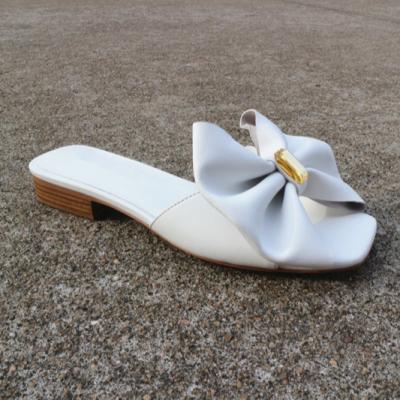 China Factory Direct Wholesale Summer PU Leather Flat Sandals Fashion Bride Wedding Woman Slippers for sale