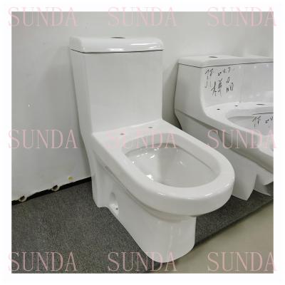 China High Quality Double Flush Custom One Piece Flush Toilet Guaranteed Uni Quality for sale