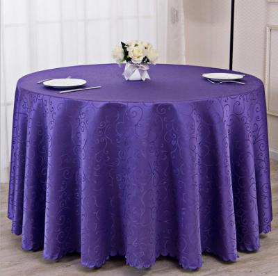 China Waterproof Jacquard Tablecloth Damask Pattern Ripple Resistant Heavy Soft Tablecloth for sale