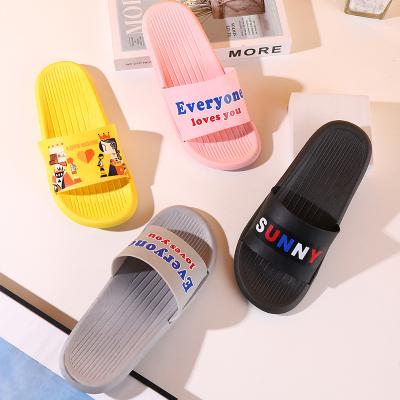 China Jieyang Factory Cushioning Customizes Indoor And Outdoor Universal Women's Simple Slippers For Guests for sale