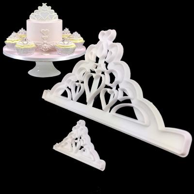 China 2 PCs Viable Custom Mini Crown Cake Plastic Embosser and Mold De Marca Fondant Cutter for sale