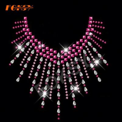 China Flatback Neckline Pattern Hotfix Rhinestone Rhinestone for sale