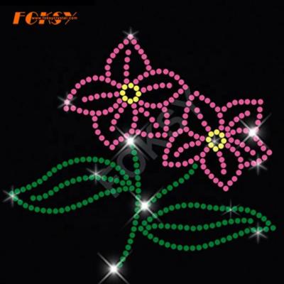 China Flatback Star Flowers Design Heat Press Rhinestone Stone For Clothes for sale