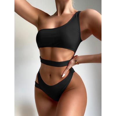 China Breathable One Piece Swimsuit Women One Shoulder Monokini Beach Wear Women High Cut Sexy Swimwear One Piece for sale