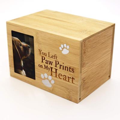 China Sustainable Good Quality Wooden Custom Bamboo Urns Pet Urn Eco Friendly Pet Casket for sale