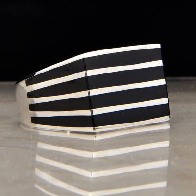 China Fashionable Seal Ring Jewelry 925 Zebra Grain Enamel Ring Men's Black And White Silver Jewelry 2019 for sale