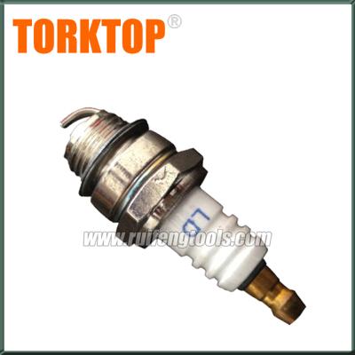 China 2-Stroke China Brush Cutter Parts Grass Trimmer Engine Spark Plug bc430 520 for sale