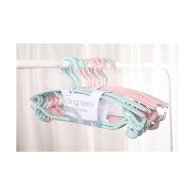 China High quality and cheap price sustainable plastic hangers for clothes coat for sale