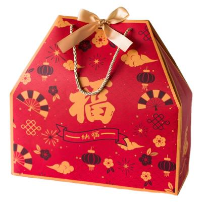 China Recycled Chinese Materials New Year Paper Bag Packaging Gift Portable Blessing Bag, New Year Candy Cookie Gift Box for sale