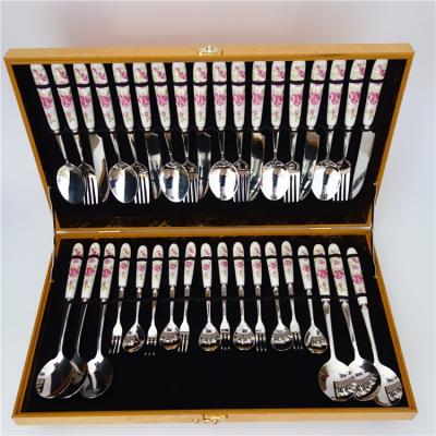 China Viable Flatware Set 36pcs Blue And White Porcelain Cutlery Set With Wooden Gift Box for sale