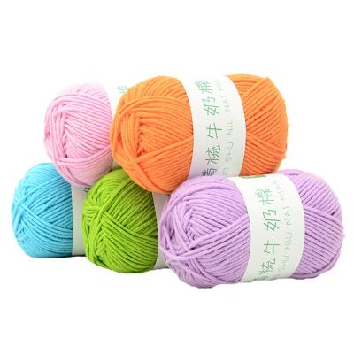 China ZENGLONG 60% Anti-Static Cotton 40% 50g Acrylic 16S 5ply Blended Fancy Yarn Custom Dyed For Crocheting Hand Knitting Yarn For Wholesale for sale