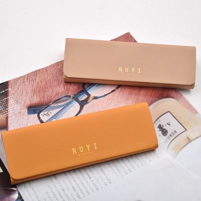 China Fashional Glasses Case Litchi Pattern Fabric Appearance Patent Spectacle Case Custom Women Women Optical Case Glasses Case for sale