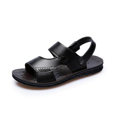 China Fashion Trend Beach Leather Men's Sandals Customized Summer High Quality Comfortable Men's Fashion Slippers for sale