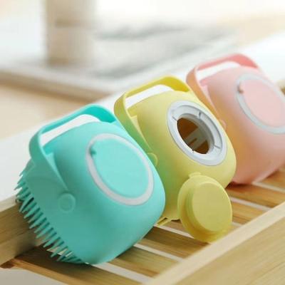 China Viable Free Sample 2 in 1 Large Dog Puppy Cat Bath Massage Brush Soft Safety Silicone Pet Grooming Bathroom Accessories for Dogs Shower for sale