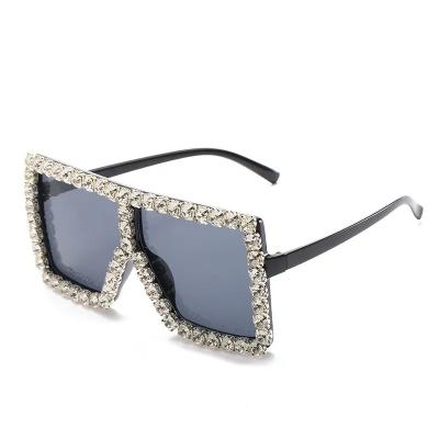 China 2020 Women Crystal Luxury Diamond Oversized Sunglasses Fashion Sunglasses Brand Square Sun Glasses For Female Big Frame Rhinestone Bling Glasses for sale