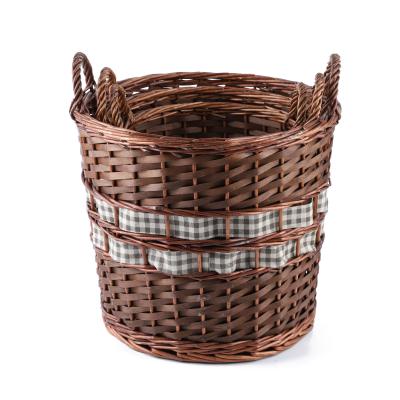 China Sustainable Cheap Woven Wicker Laundry Hamper Storage Basket With Handle for sale