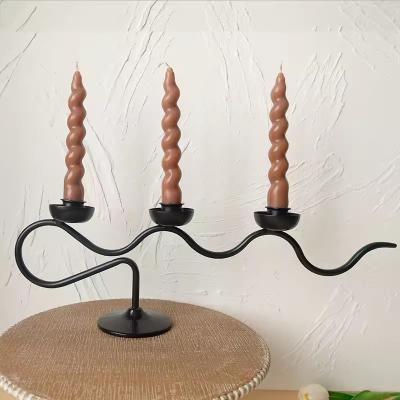 China Decorative Candle Holders Metal Candlestick Holder Vintage Hysteria Wrought Iron Holders for sale