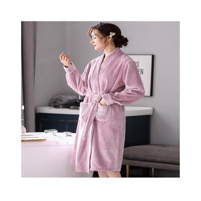 China Breathable A variety of colors are available Women's Winter Bathrobes Hotel Women's Thick Bathrobe for sale