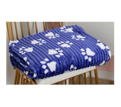 China 100% Striped Winter Polyester Fleece Double Fleece Throw Flannel Bed Blankets Anti-Static Soft Coral Blanket Fleece Blanket for sale