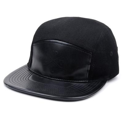 China JOINT Leather Bill Stars Black 5 Panel Cap / Snapback 5 Panel Hats for sale