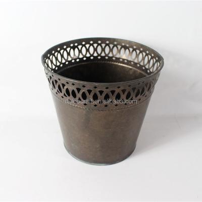 China Wholesale European Classic Garden Tin Flower Barrel Metal Bucket Europe Manufacture for sale