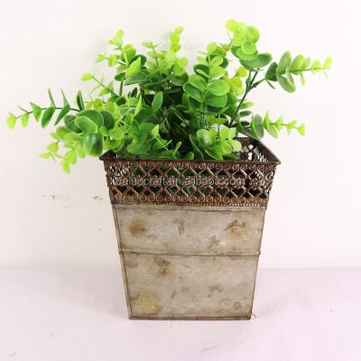 China Europe Vertical Hanging Wall Planter Outdoor Wall Planter Container for sale