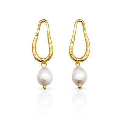 China CLASSIC 925 Sterling Silver 18k Gold Plating Natural Freshwater Baroque Pearl Earrings for sale