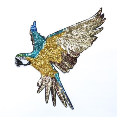 China Sustainable Custom High Quality Embroidery Iron On Sequin Bird Patches for sale