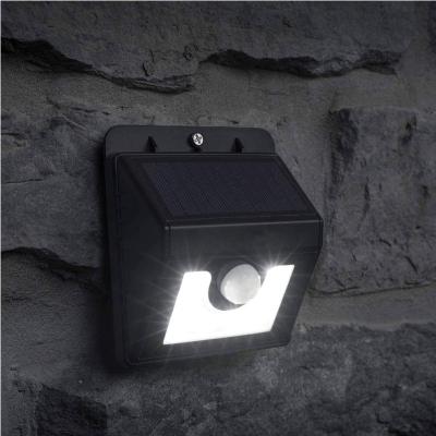 China Wholesale Garden Waterproof Pathway Solar Fence Wall Lights Outdoor for Home Lighting for sale