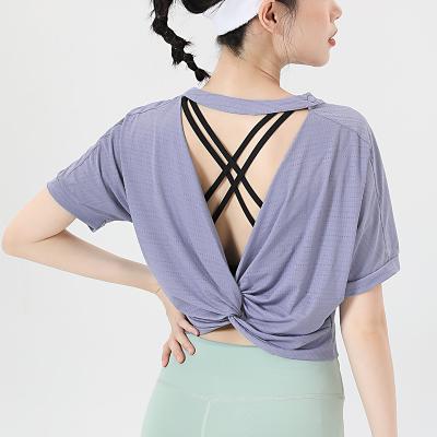 China New Design Women Shorts Yoga Wear Breathable High Quality T-shirt for sale