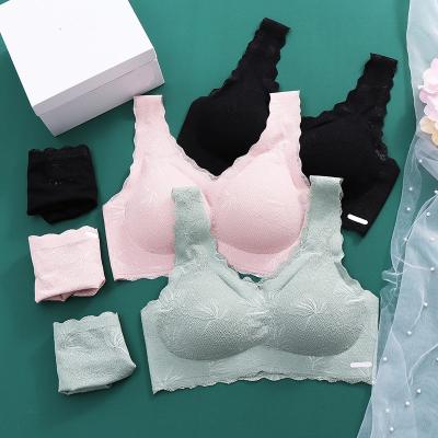 China S-2XL one-piece women lace up seamless sexy korean traceless sexy seamless sleeping vest young girls protection latex bra and panties thin set for sale