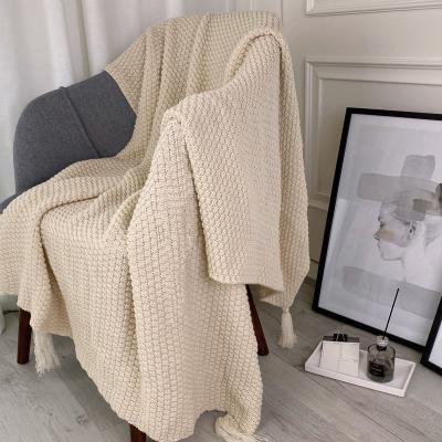 China Anti-pilling Custom Blanket Woven Flannel Fleece Luxury Throw Blanket for sale