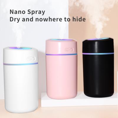 China Color Changing Portable Mini Ultrasonic Cool Aromatherapy Humidifier LED Light 260ML H2o Mist Humidifier Gorgeous Color Humidifier For Bedroom Car Office for sale