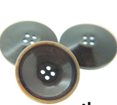 China Custom Corozo 4 Hole Biodegradeable Burning Rim Rustic Shiny Polish Special Base Coat Biodegradeable Button for sale