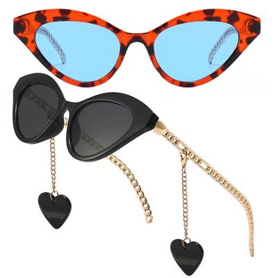 China Fashion Sunglasses 2022 Narrow Temple Chain Cat Eye Frame Rope Decorative Sunglasses Trend Street Photography Eyewears Eye Glass Sun Glasses for sale