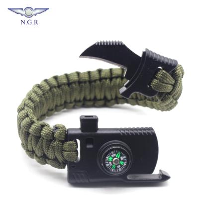 China Factory wholesale Muti-function outdoor survival multifunctional bracelet with knife fire starter and compass for sale