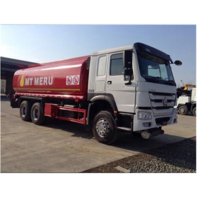 China Sinotruk HOWO 6x4 25000liter Fuel Tank Truck 4.5L for sale