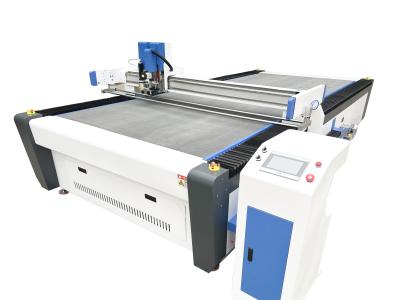 China Digital CNC-Schaum-Schneidemaschine-Erschütterungs-Schneidemaschine CER 1625 zu verkaufen