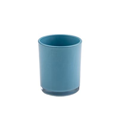 China 2022 unique luxury candle glass vessel with lid 200ml 250ml 300ml 400ml 500ml for sale