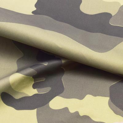 China New Printing 2019 Running Camouflage Textile Shrink-Resistant Nylon Cotton Fabric In Stock for sale