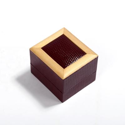 China Luxury Wholesale Custom Leather Ring Box Small Jewelry Box Factory Price PU Jewelry Box for sale