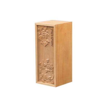 China OEM Handmade Exquisite Box Wooden Sculpter Gift Packaging Box for sale